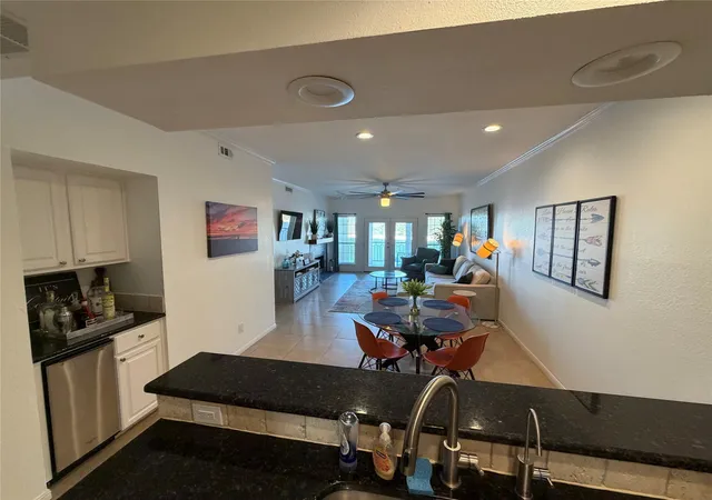 Photo 4 of Condo for sale at 3404 American Dr #3202, Lago Vista, TX 78645 | MLS# 7029733 | Listing updated on 2026-08-21