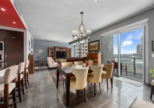 2nd image of 200 Congress Ave #11A, Austin, TX 78701 | MLS# 9646011