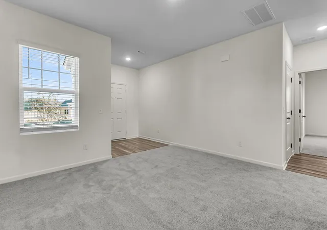 4th image of 320 Sieders St, Taylor, TX 76574 | MLS# 3087925