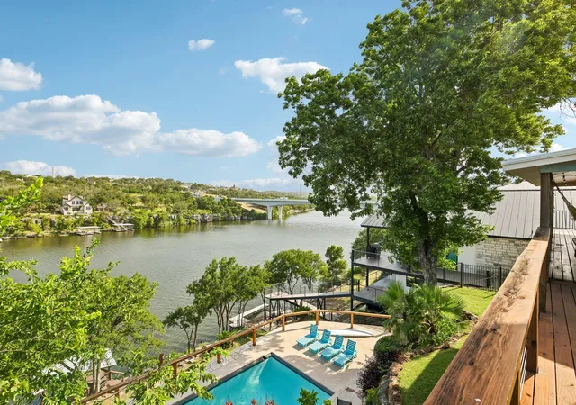 4th image of 2516 Circle Dr, Marble Falls, TX 78654 | MLS# 6154166