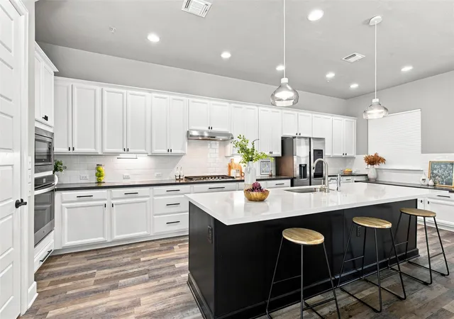 Photo 4 of Townhouse for sale at 2509 Robert Browning St, Austin, TX 78723 | MLS# 5711084 | Listing updated on 2026-10-06