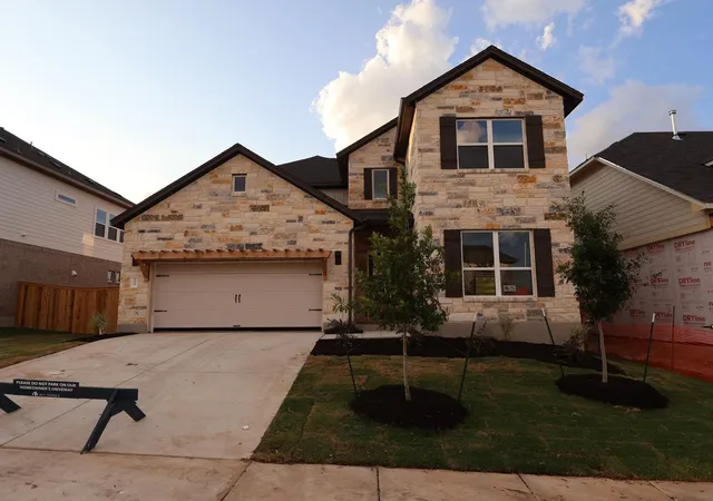 Photo 1 of Single family home for sale at 4013 Waxahachie Rd, Leander, TX 78641 | MLS# 5478320 | Listing updated on 2026-09-01