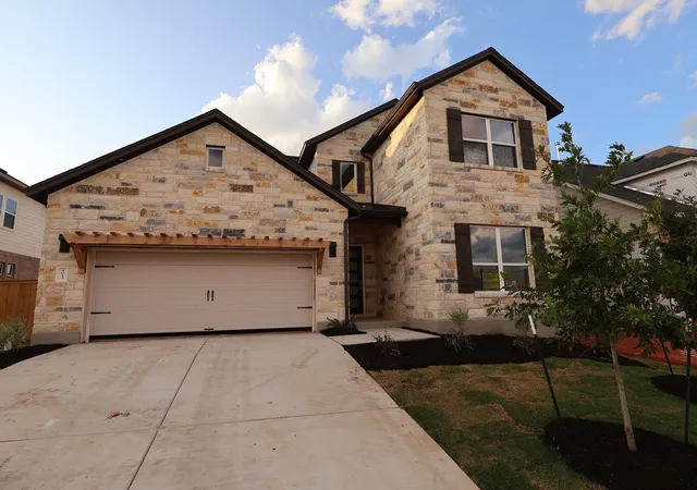 Photo 2 of Single family home for sale at 4013 Waxahachie Rd, Leander, TX 78641 | MLS# 5478320 | Listing updated on 2026-09-01