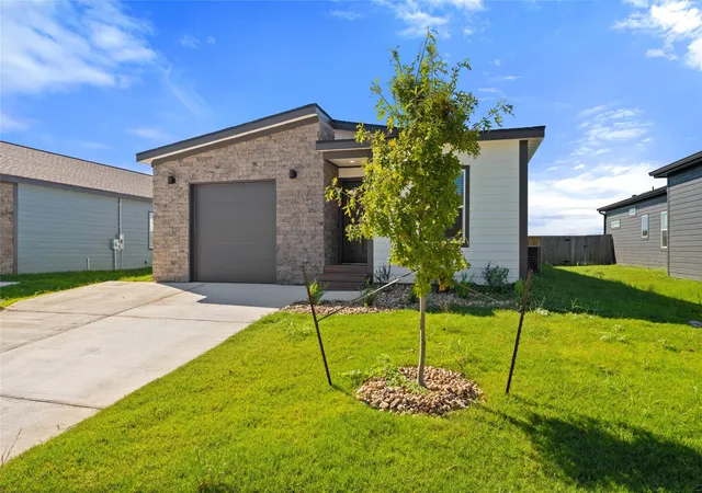 Single family home for sale at 2026 Applewood Dr, Lockhart, TX 78644 | MLS# 7265079