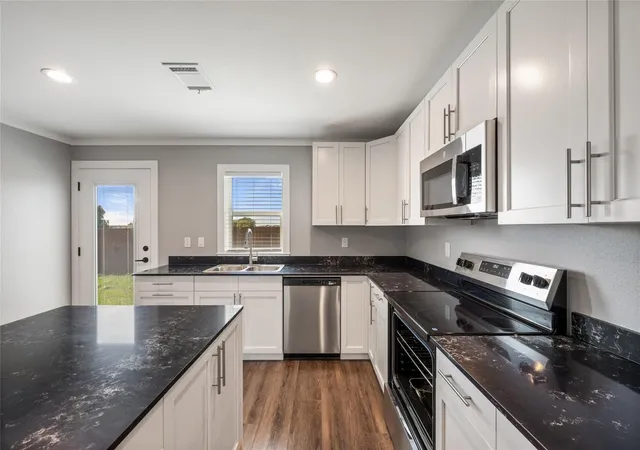 Photo 2 of Single family home for sale at 2026 Applewood Dr, Lockhart, TX 78644 | MLS# 7265079 | Listing updated on 2026-10-08