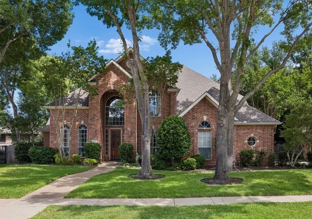 1st image of 303 Waterford Ct, Southlake, TX 76092 | MLS# 7355234