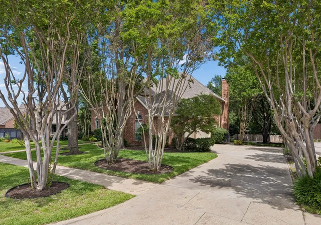 3rd image of 303 Waterford Ct, Southlake, TX 76092 | MLS# 7355234