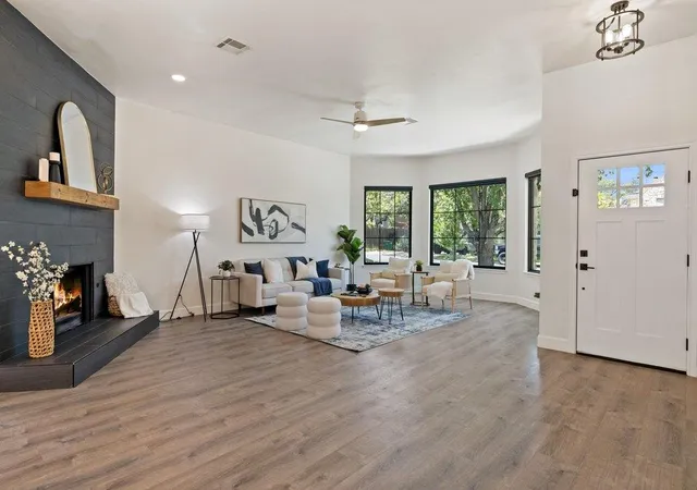 Photo 3 of Single family home for sale at 4304 Clarno Dr, Austin, TX 78749 | MLS# 9135523 | Listing updated on 2026-09-30
