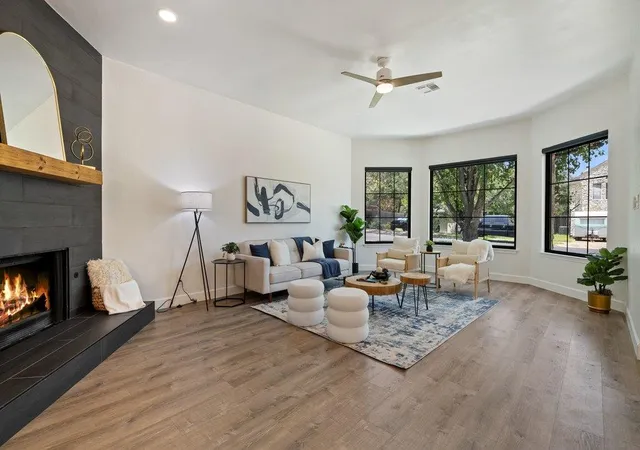 Photo 4 of Single family home for sale at 4304 Clarno Dr, Austin, TX 78749 | MLS# 9135523 | Listing updated on 2026-09-30