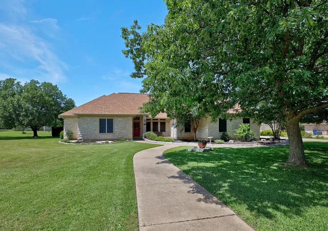 Photo 36 of Single family home for sale at 101 Lakeview Ln, Georgetown, TX 78633 | MLS# 8431423 | Listing updated on 2026-08-16