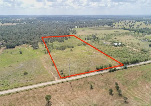 3rd image of 1140 Chalk Rd, Harwood, TX 78632 | MLS# 3412336