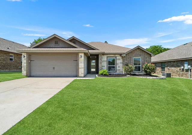 Homes for sale in Belton, TX | 445 Bella Rose Dr, Belton, TX 76513 | MLS# 3345016