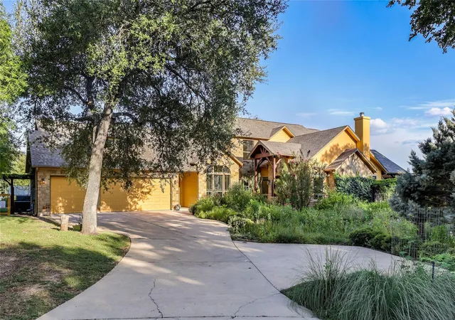 Photo 3 of Single family home for sale at 9512 Vera Cruz Rd, Austin, TX 78737 | MLS# 2313261 | Listing updated on 2026-09-29