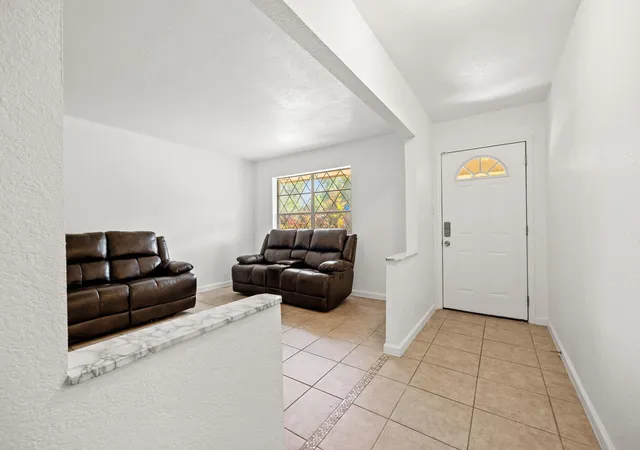 4th image of 2305 Lathan Ln, Taylor, TX 76574 | MLS# 8161409