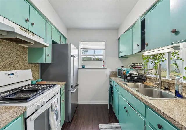 Photo 3 of Single family home for sale at 1106 Chesapeake Dr, Austin, TX 78758 | MLS# 9869359 | Listing updated on 2026-08-13