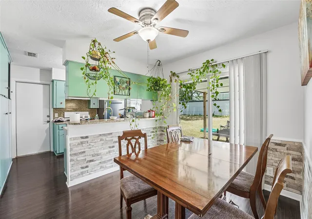 Photo 1 of Single family home for sale at 1106 Chesapeake Dr, Austin, TX 78758 | MLS# 9869359 | Listing updated on 2026-10-20