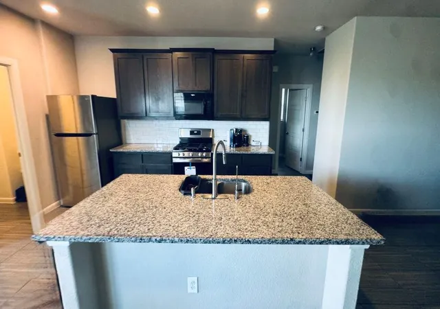 3rd image of 7932 Castelardo Pl, Round Rock, TX 78665 | MLS# 5449663