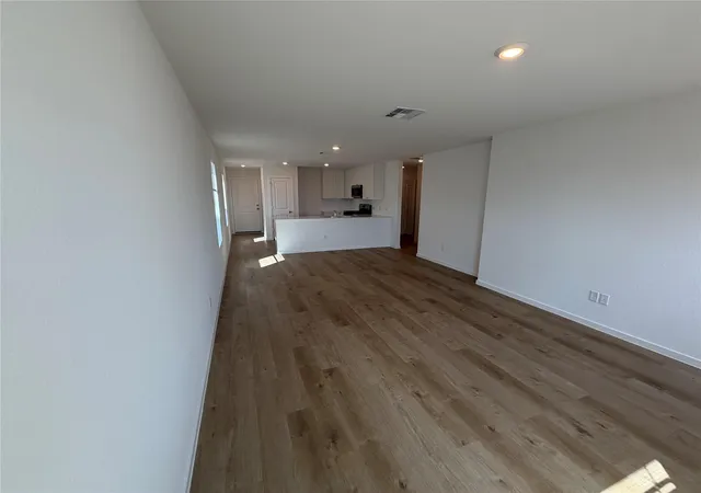 Photo 1 of Single family home for sale at 305 Rockies Rd, Hutto, TX 78634 | MLS# 5114126 | Listing updated on 2026-09-22