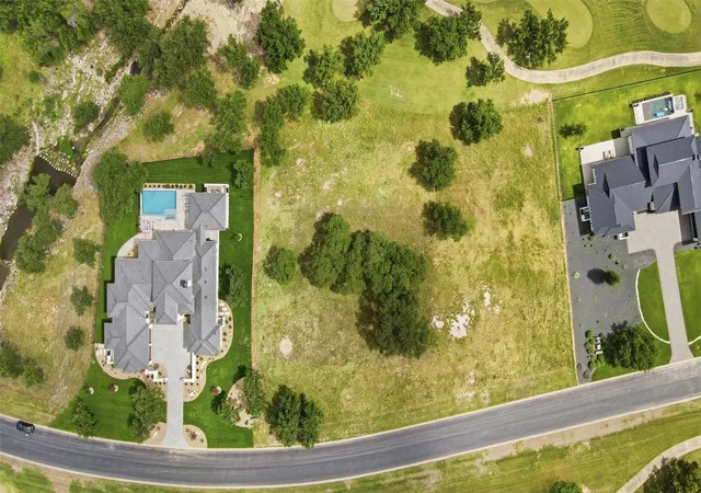 Homes for sale in Spicewood, TX | 25316 Cliff Xing, Spicewood, TX 78669 | MLS# 1918687