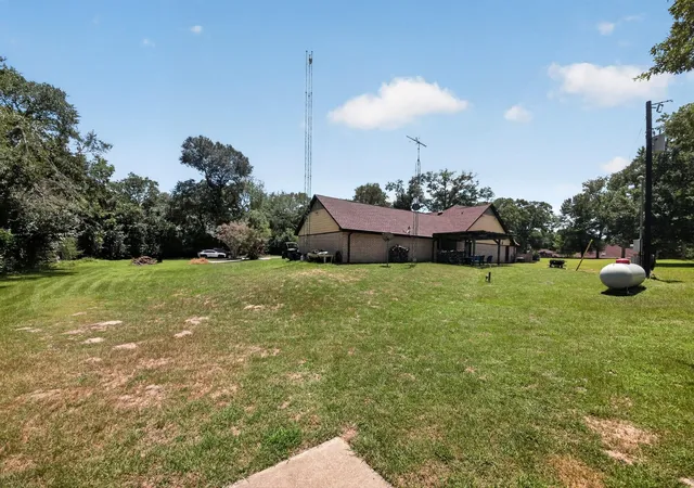 Homes for sale in Brenham, TX | 1950 Country Club Rd, Brenham, TX 77833 | MLS# 7834772