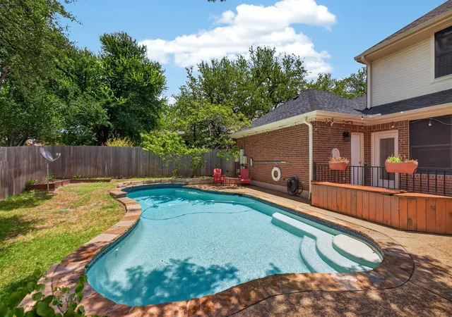 Photo 4 of Single family home for sale at 7804 Blue Lilly Dr, Austin, TX 78759 | MLS# 1670075 | Listing updated on 2026-09-23