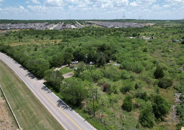 2nd image of 6409 Old Lockhart Rd, Buda, TX 78610 | MLS# 9112472