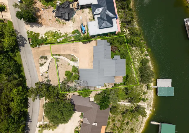Photo 2 of Single family home for sale at 718 Bermuda St, Lakeway, TX 78734 | MLS# 2912033 | Listing updated on 2026-08-31