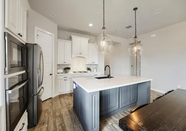 Photo 4 of Single family home for sale at 7901 Gilwice Ln, Austin, TX 78744 | MLS# 9760300 | Listing updated on 2026-10-07