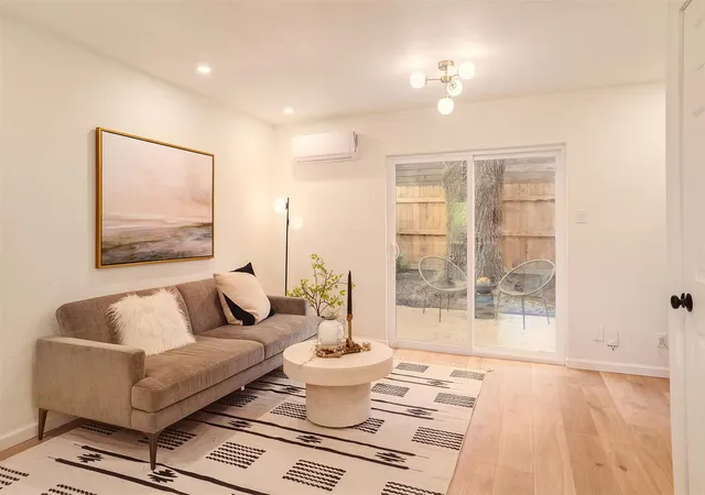 4th image of 3802 Southway Dr, Austin, TX 78704 | MLS# 1921746