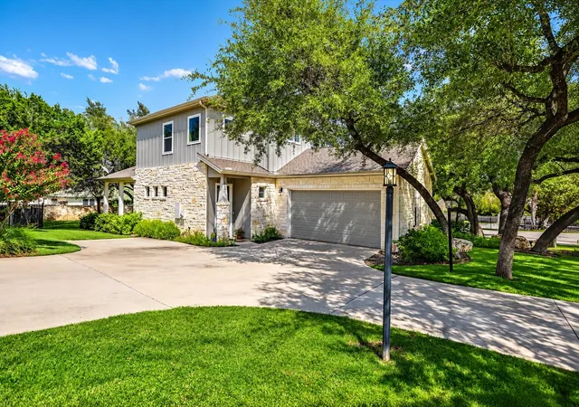 Photo 1 of Single family home for sale at 207 Fairlake Cir, Austin, TX 78734 | MLS# 5329880 | Listing updated on 2026-10-04
