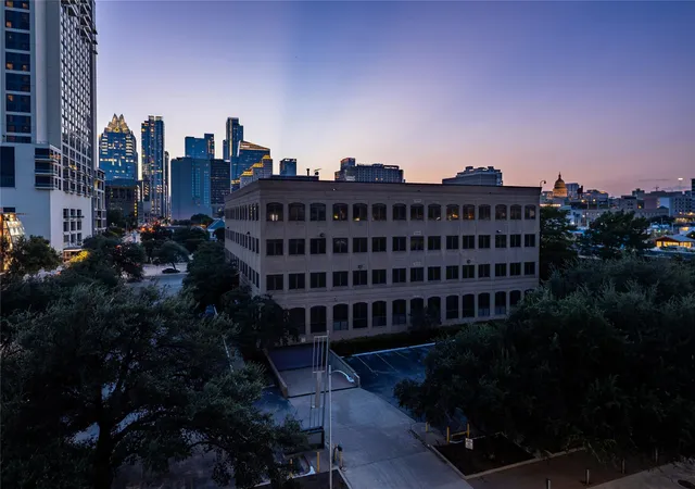 4th image of 507 Sabine St #404, Austin, TX 78701 | MLS# 2663963