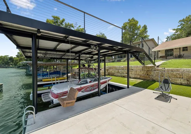 2nd image of 611 Lake Placid Dr, Seguin, TX 78155 | MLS# 7349128