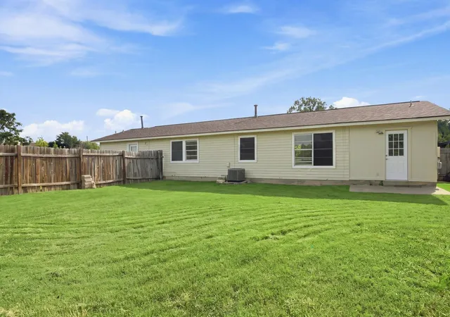 35th image of 5700 Cherry Park #A/B, Austin, TX 78745 | MLS# 9744517