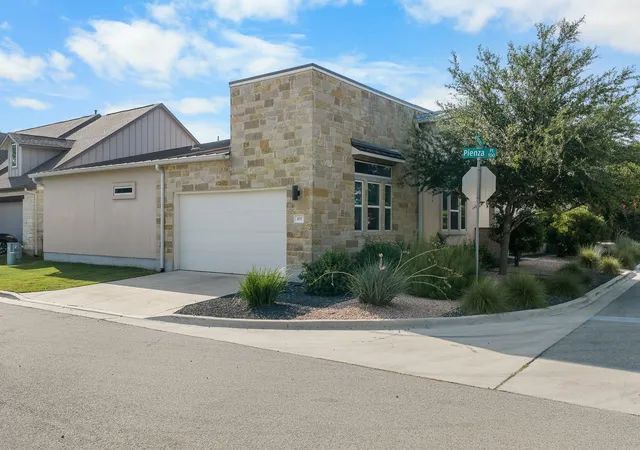 5th image of 109 Francesco Ln #40, Dripping Springs, TX 78620 | MLS# 7451331