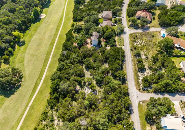 3rd image of 4714 Country Club Dr, Lago Vista, TX 78645 | MLS# 1507615