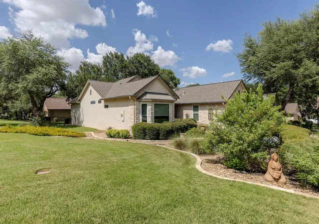 Homes for sale in Georgetown, TX | 100 Enchanted Dr, Georgetown, TX 78633 | MLS# 6974486