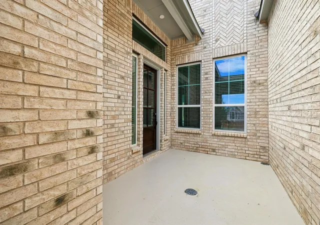 Photo 3 of Single family home for sale at 101 Agave Pt, Marble Falls, TX 78654 | MLS# 3634415 | Listing updated on 2026-09-08