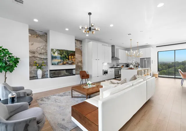 Photo 3 of Single family home for sale at 3138 Chisholm Trl, Austin, TX 78734 | MLS# 2164554 | Listing updated on 2026-08-18