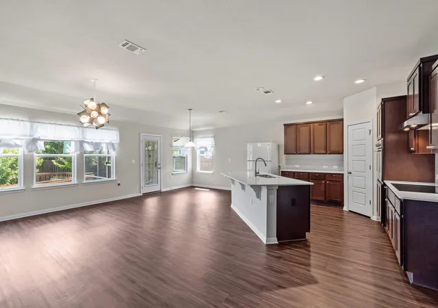Photo 4 of Single family home for sale at 16512 Enamorado Rd, Manor, TX 78653 | MLS# 7127763 | Listing updated on 2026-10-02
