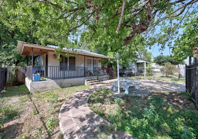 21st image of 2909 E 5th St, Austin, TX 78702 | MLS# 9268803