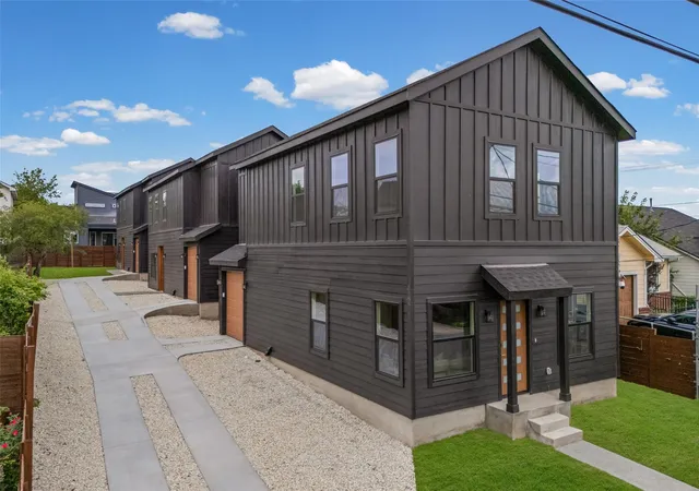 Photo 46 of Single family home for sale at 7310 Carver Ave #2, Austin, TX 78752 | MLS# 7127610 | Listing updated on 2026-08-31