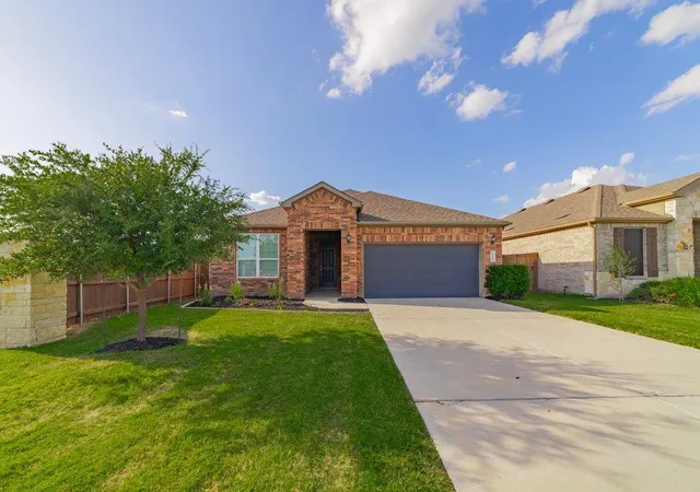 Homes for sale in Marble Falls, TX | 134 Thistle Trl, Marble Falls, TX 78654 | MLS# 1065271