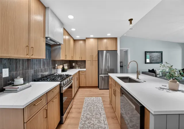 2nd image of 2412 Aldford Dr, Austin, TX 78745 | MLS# 3150043