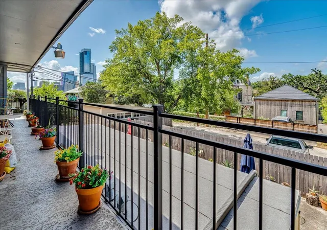 2nd image of 1111 W 10th St #104, Austin, TX 78703 | MLS# 6078272