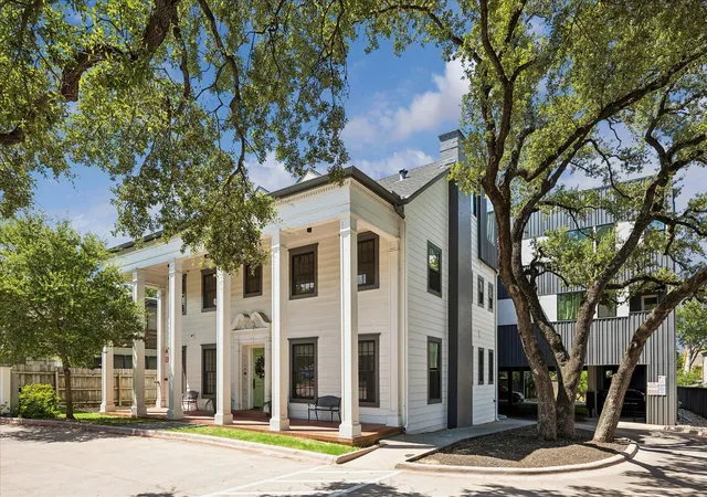 Photo 2 of Condo for sale at 1715 Enfield Rd #202, Austin, TX 78703 | MLS# 1550175 | Listing updated on 2026-08-15