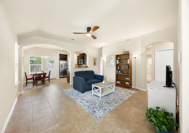 4th image of 1918 Stonehaven, San Marcos, TX 78666 | MLS# 2602932