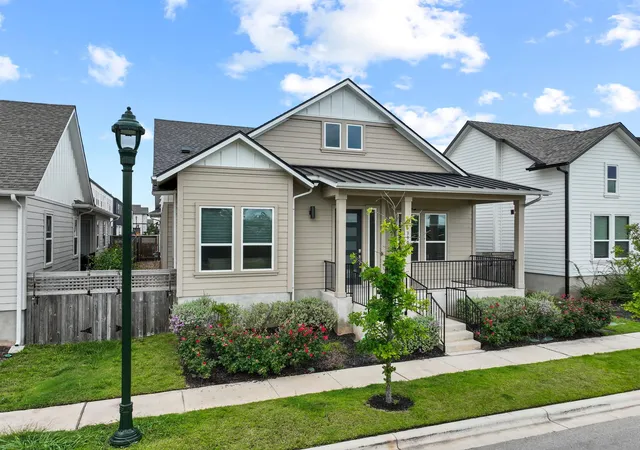 Photo 2 of Sale Pending at 3904 Tom Miller St, Austin, TX 78723 | MLS# 5366579 | Listing updated on 2026-09-01