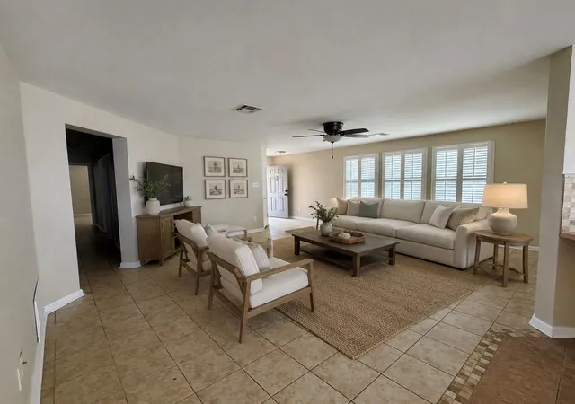 Photo 3 of Single family home for sale at 1148 Amberwood Loop, Kyle, TX 78640 | MLS# 8276408 | Listing updated on 2026-09-29