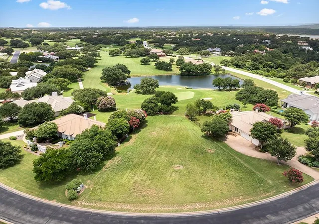 Homes for sale in Spicewood, TX | 2200 Lauren Dr, Spicewood, TX 78669 | MLS# 5198402