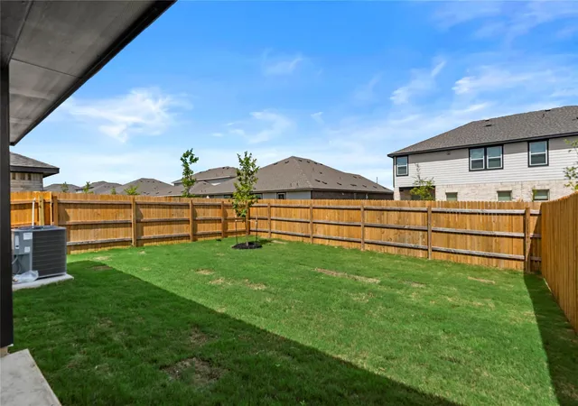 4th image of 15116-A Afleet Alex St, Manor, TX 78653 | MLS# 2374872